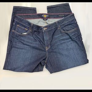 Lucky Brand Ginger Capri cropped jeans EUC 18W